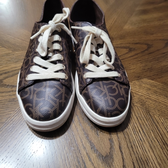Calvin Klein Brown Monogram Sneakers - Picture 6 of 15
